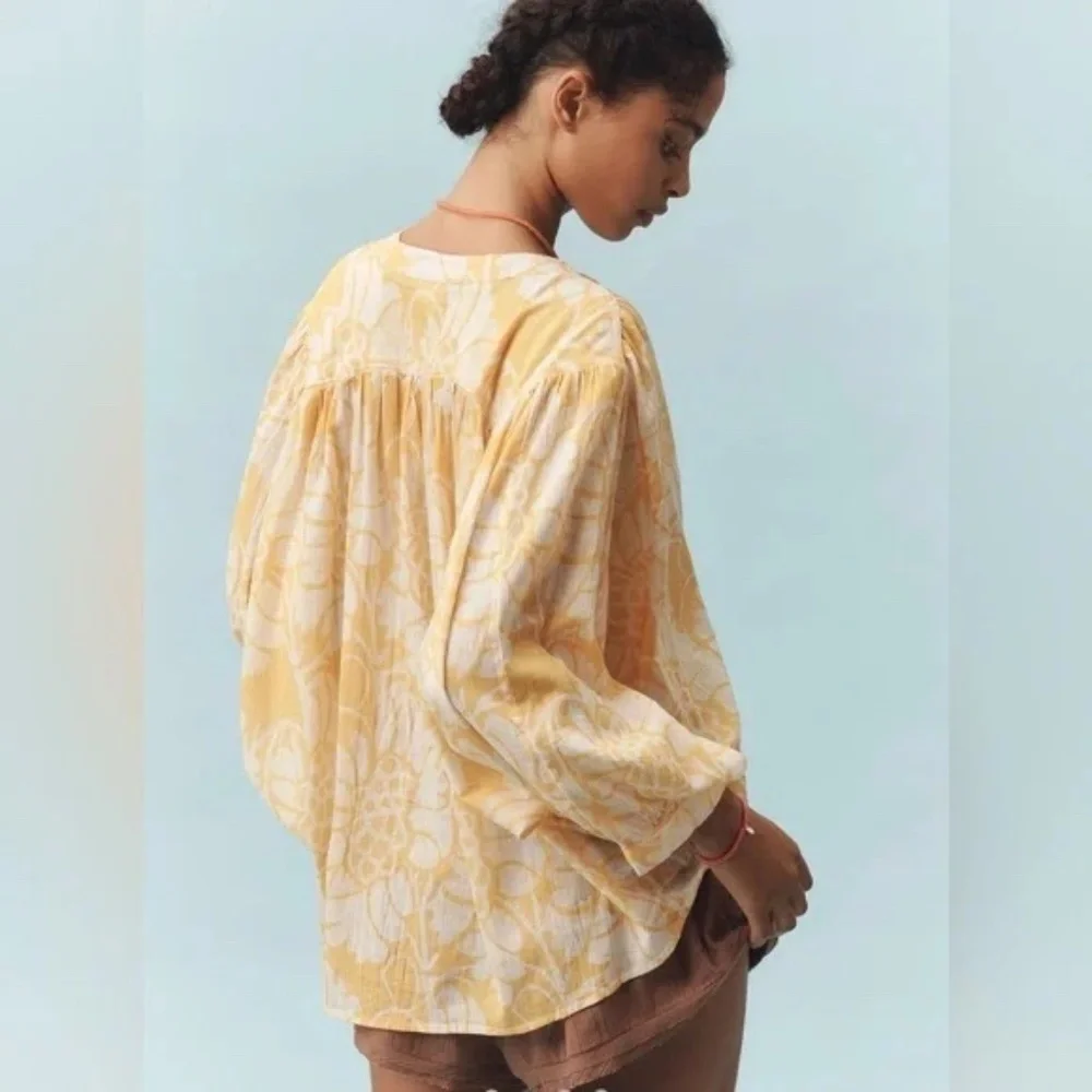 The Sidney Batwing Blouse by Pilcro Anthropologie Yellow Floral Top size XS NWT - Picture 2 of 5